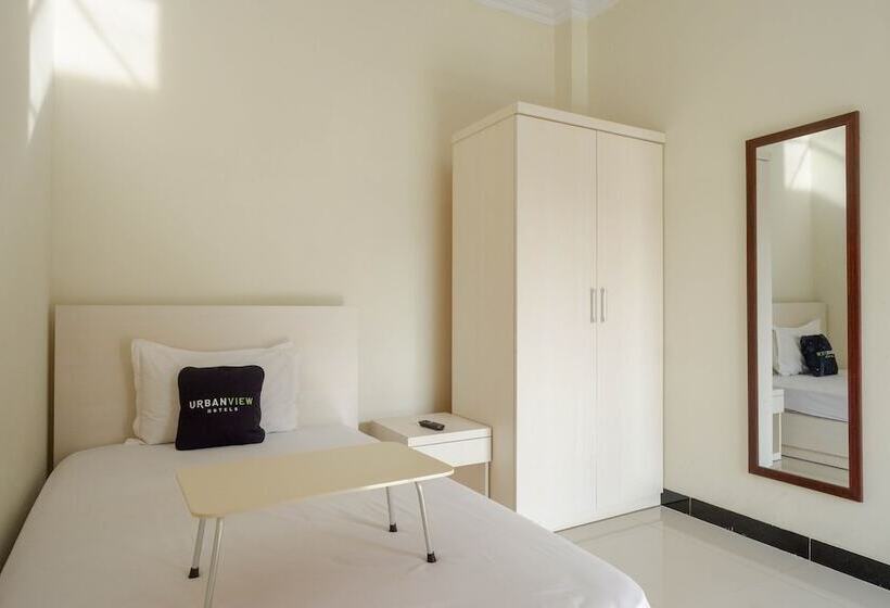 스탠다드 싱글 룸, Urbanview Hotel Syariah Casa Azmya Yogyakarta