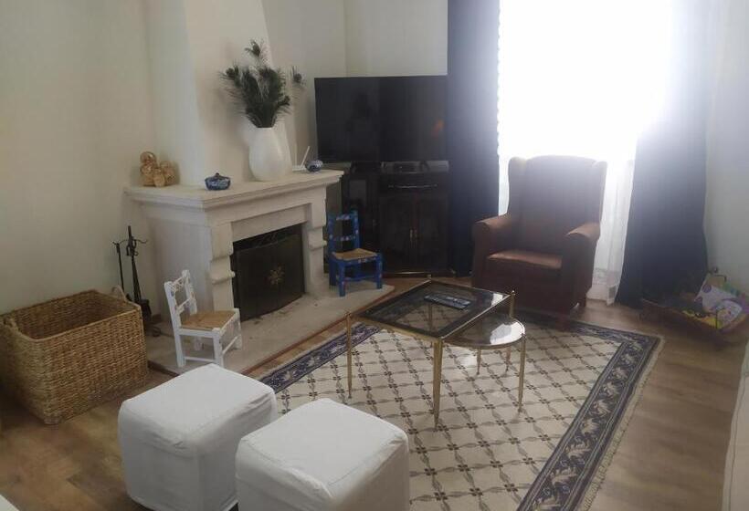 غرفة قياسية مطلة على الجبل, Casa Azul