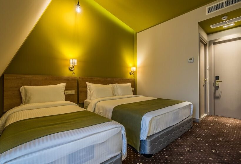 اتاق لوکس خانوادگی, Gladius Inn Boutique Hotel By Dnt Group