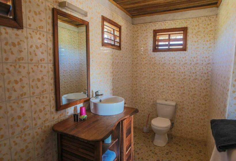 اتاق استاندارد چهار تخته, Cap Kimony