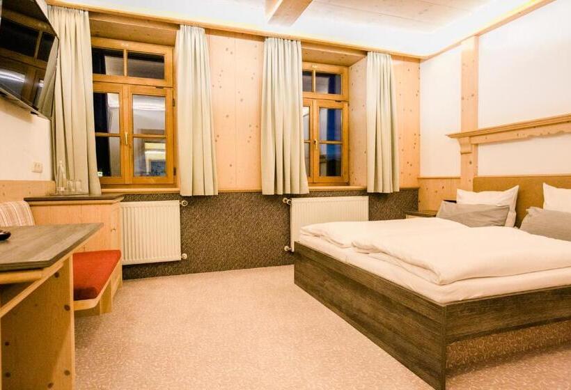 Номер Стандарт, Landgasthof Zum Herz