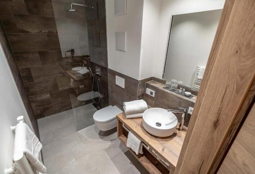 舒适型房间, Poltnerhof