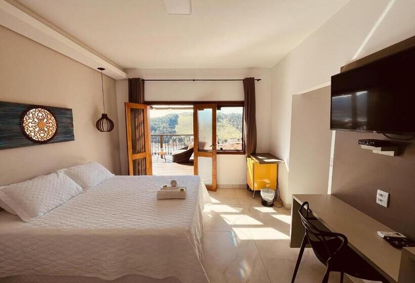 Suite with lake view, Pousada Quintal Da Lua