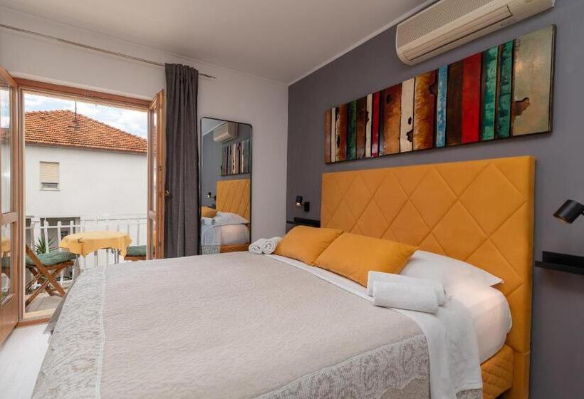 标准间带阳台, House Bakica