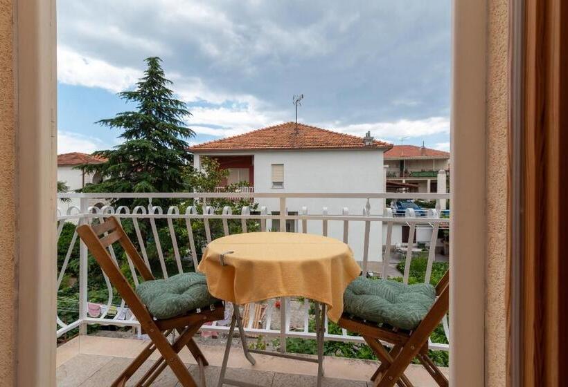 标准间带阳台, House Bakica