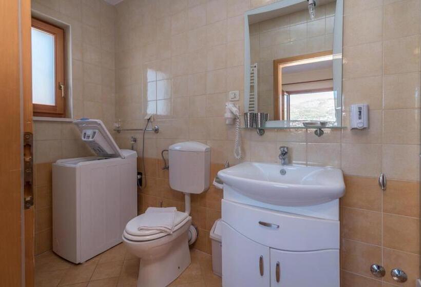 带1个卧室的公寓, House Bakica