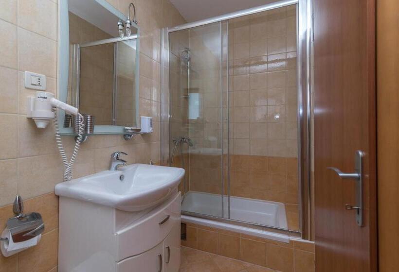 带1个卧室的公寓, House Bakica