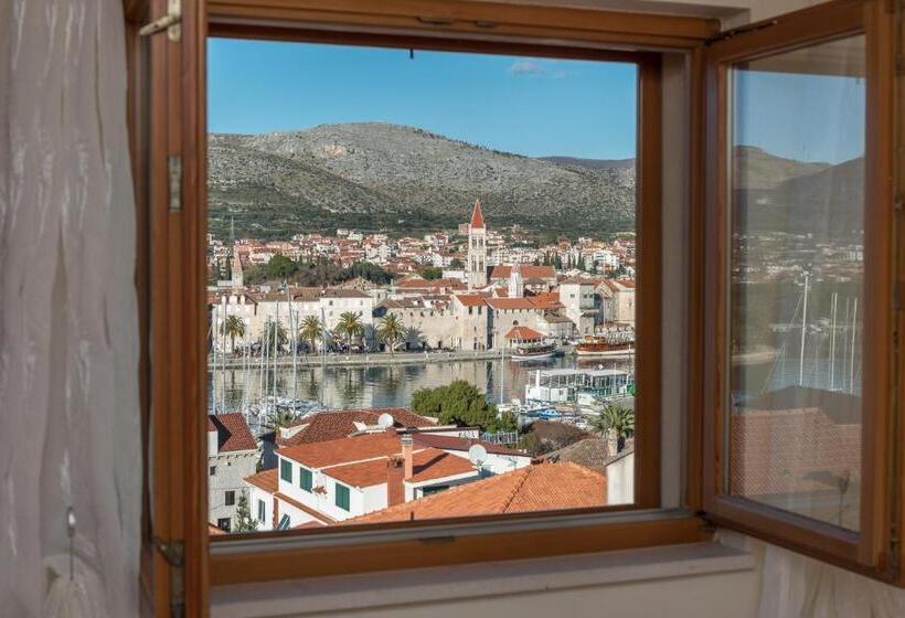 带1个卧室的公寓, House Bakica