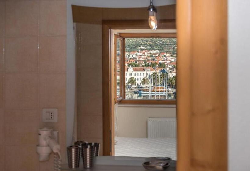 带1个卧室的公寓, House Bakica