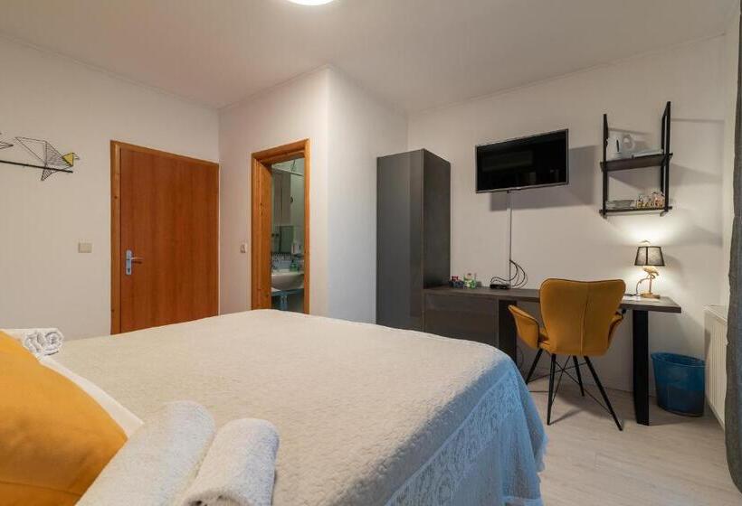 标准间带阳台, House Bakica