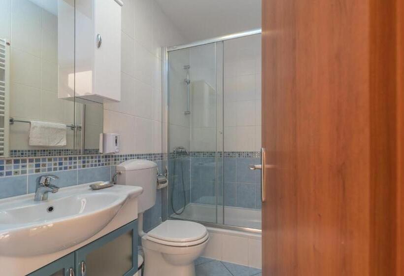 标准间带阳台, House Bakica