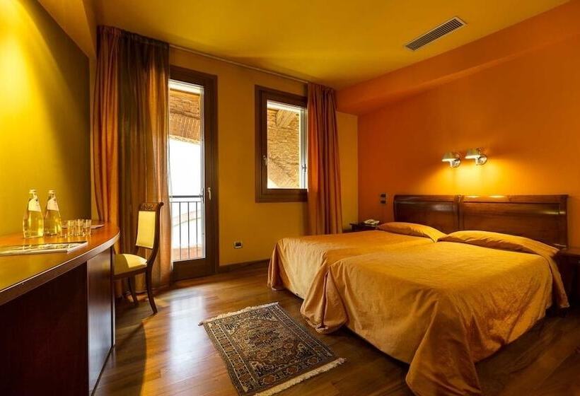 غرفة ديلوكس, Due Platani