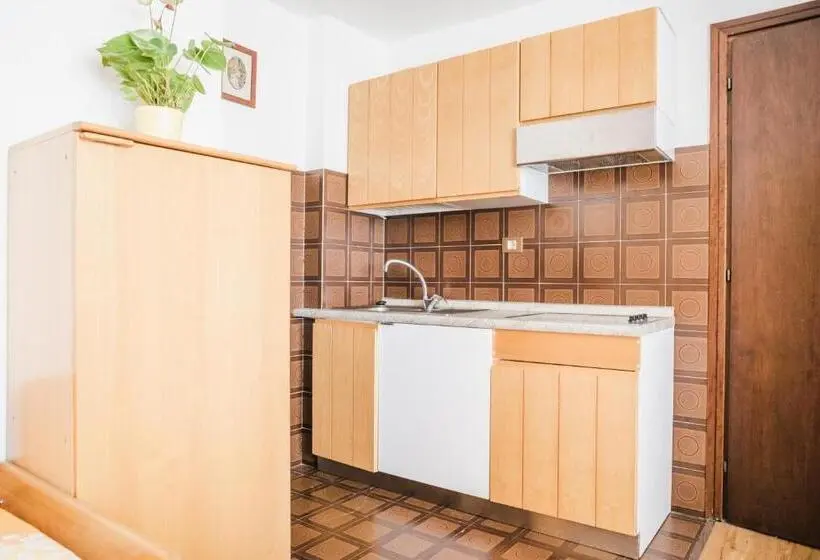استودیوی استاندارد, Residence Dolomia