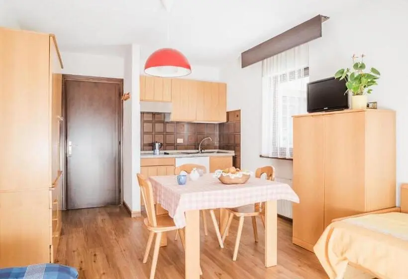استودیو استاندارد با بالکن, Residence Dolomia