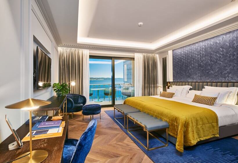 Habitación Premium Vista al Mar., Ikador Luxury Boutique Hotel & Spa