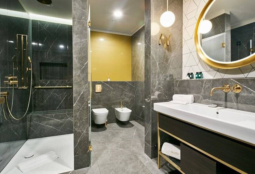 سوئیت اجرایی با چشم‌انداز باغ, Ikador Luxury Boutique Hotel & Spa