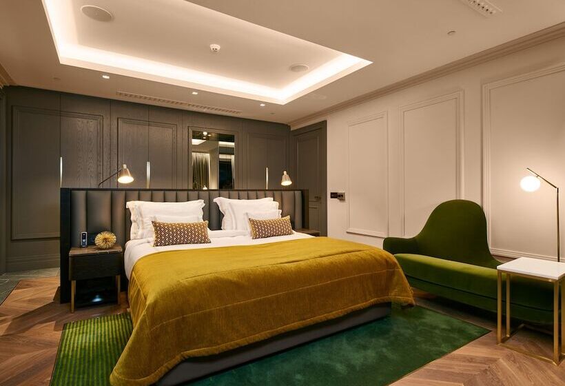 سوئیت پرزیدنت, Ikador Luxury Boutique Hotel & Spa