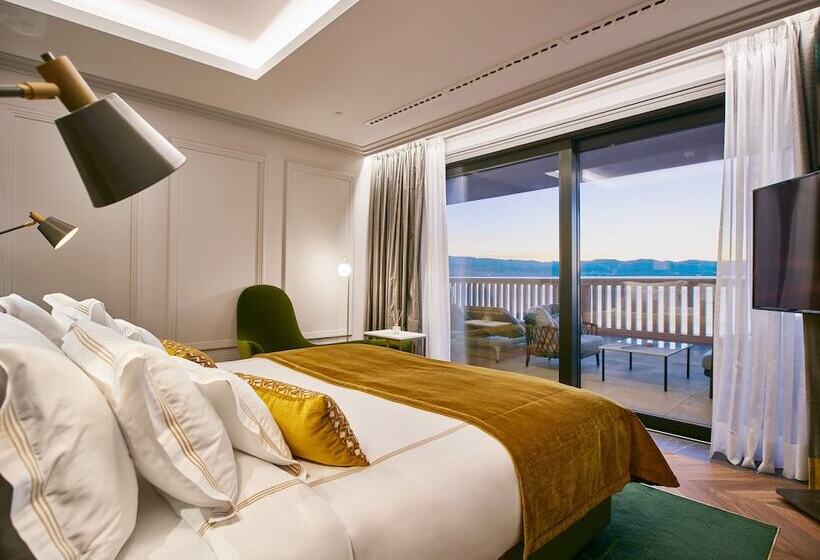 سوئیت پرزیدنت, Ikador Luxury Boutique Hotel & Spa