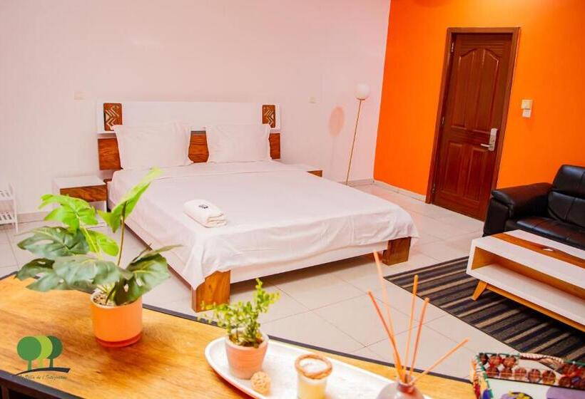 سوییت, Villa De L Integration