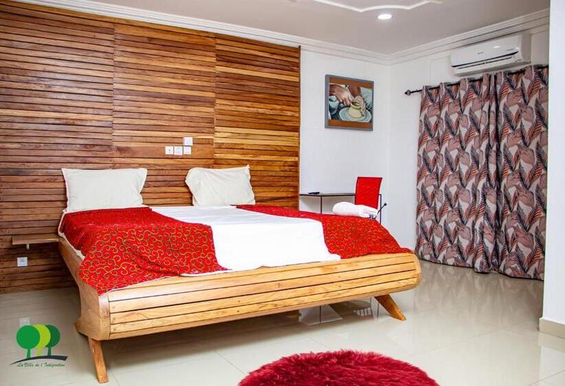 سوییت جونیور, Villa De L Integration