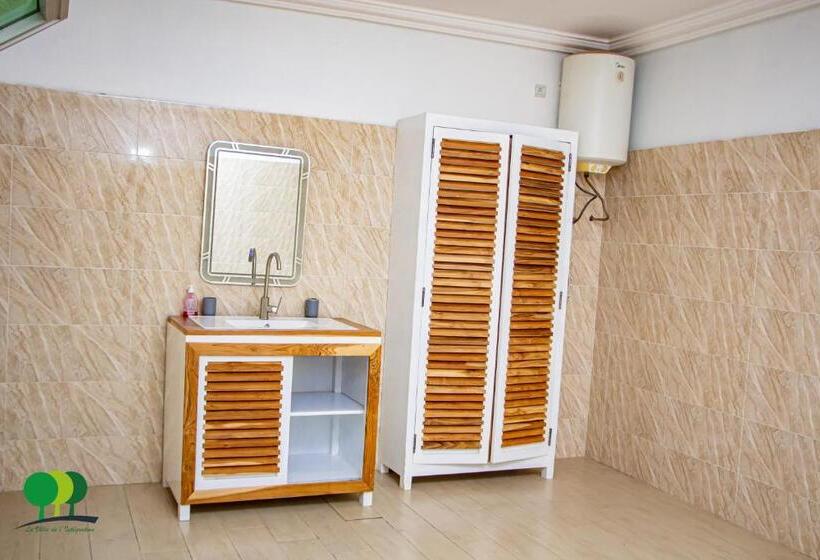 سوییت اجرایی, Villa De L Integration