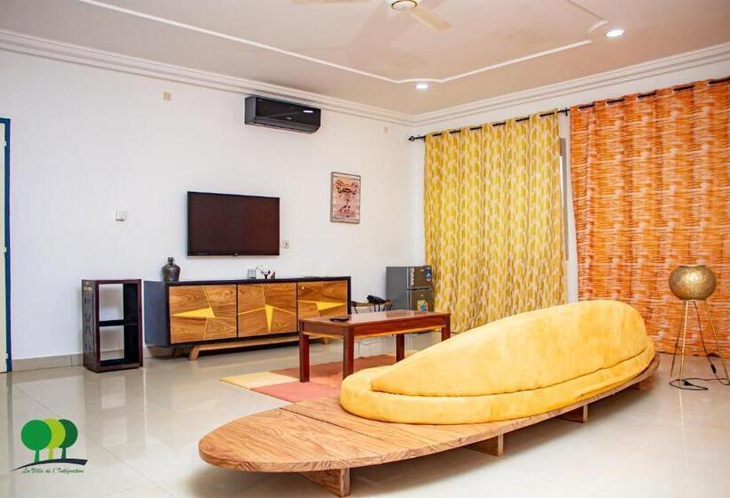 سوییت اجرایی, Villa De L Integration