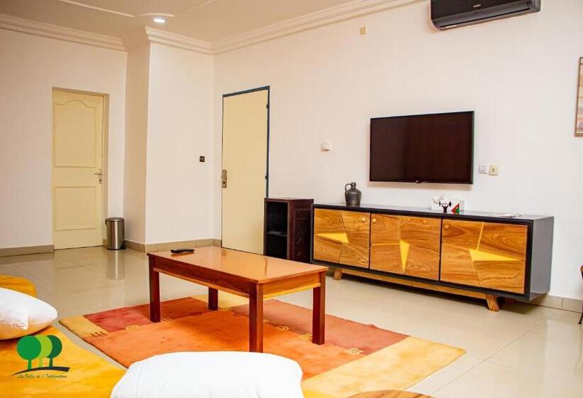 سوییت اجرایی, Villa De L Integration