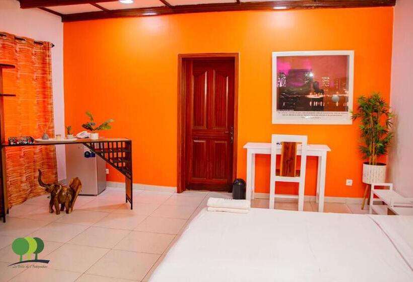 سوییت, Villa De L Integration