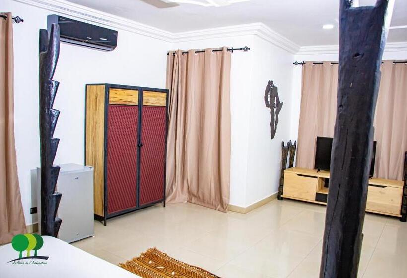 سوییت جونیور, Villa De L Integration