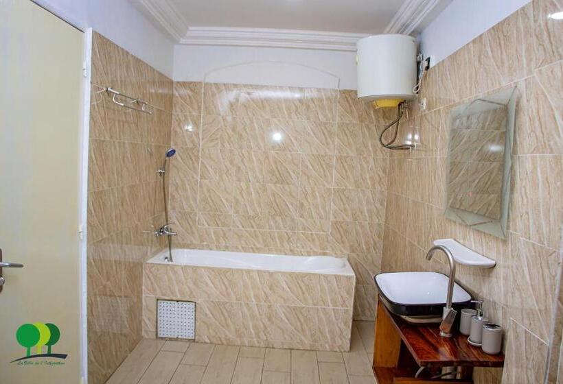 سوییت جونیور, Villa De L Integration