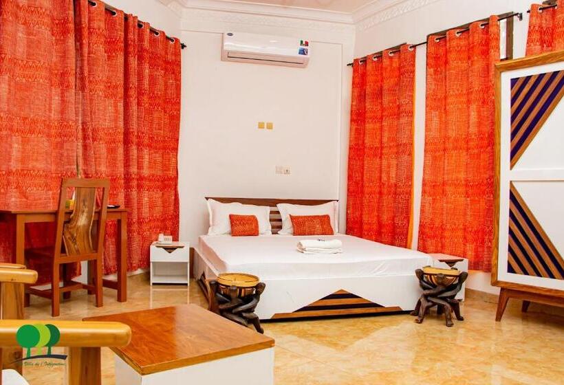 سوییت جونیور, Villa De L Integration