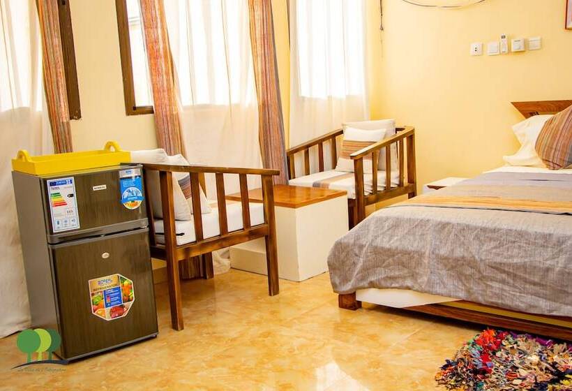 سوییت جونیور, Villa De L Integration