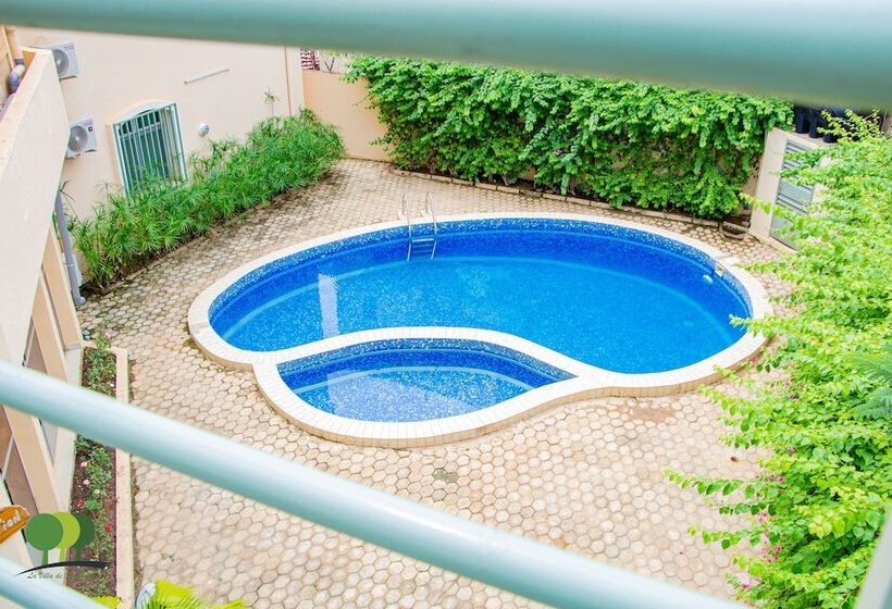 سوییت جونیور, Villa De L Integration