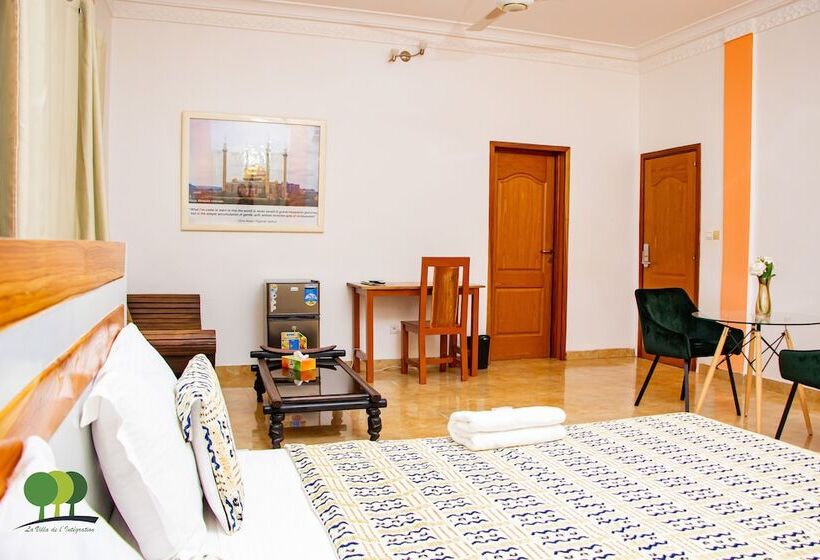 سوییت جونیور, Villa De L Integration