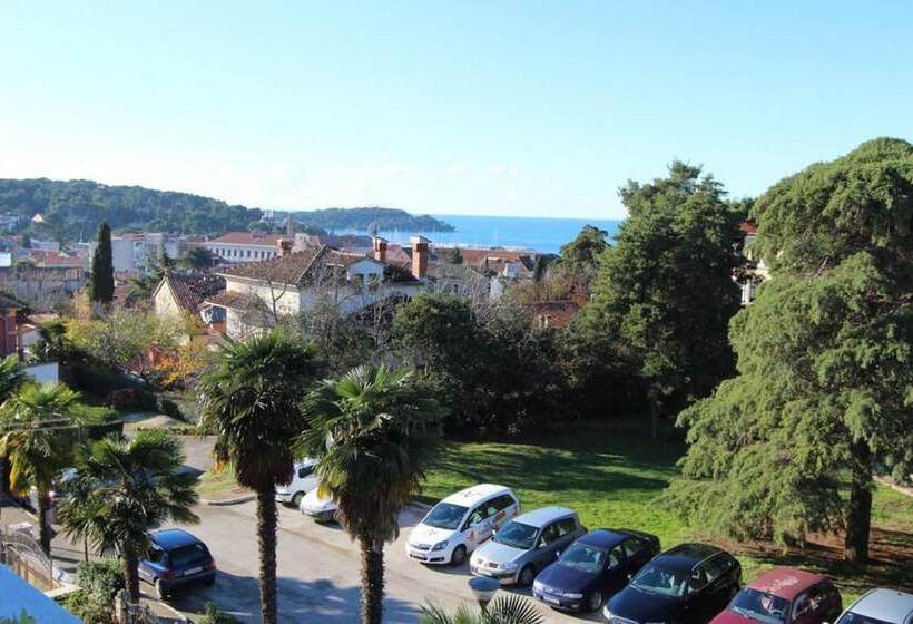 غرفة قياسية مطلّة علي البحر مزوَّدة بشُرفة, Apartments Aurora