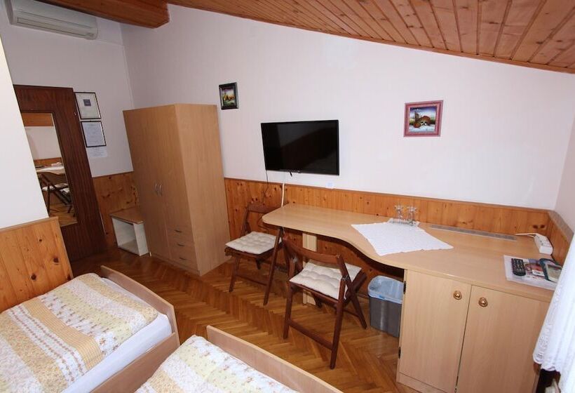 غرفة قياسية, Apartments Aurora