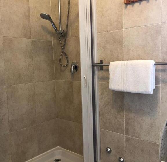 اتاق لوکس, Rocca Sul Mare