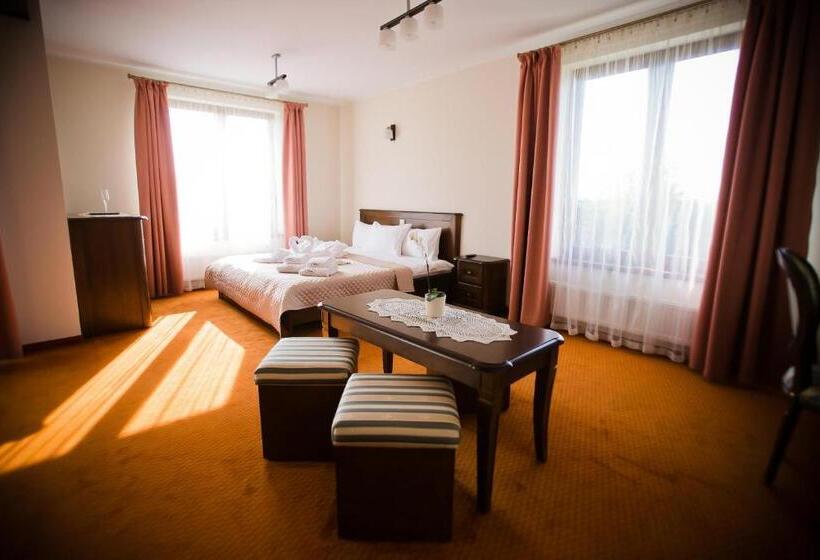 １ベッドルームアパートメント, Cedrowy Dworek