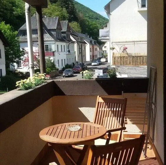 バルコニー付きスタンダードトリプルルーム, Pension Winzerhaus