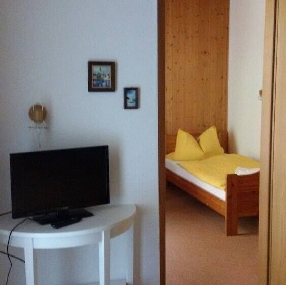 스탠다드 트리플 발코니 룸, Pension Winzerhaus