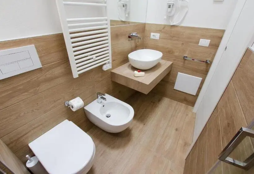 سوییت لوکس, Quarto Latino B&b