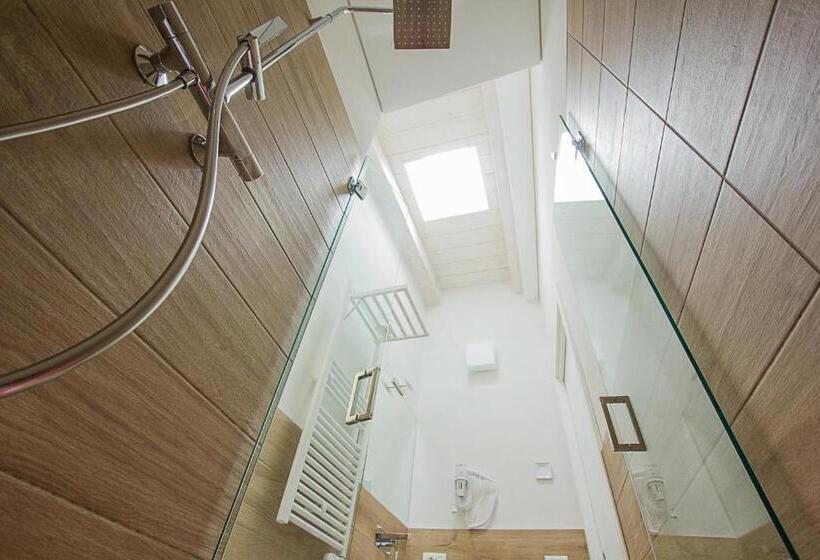 Люкс Повышенной Комфортности, Quarto Latino B&b