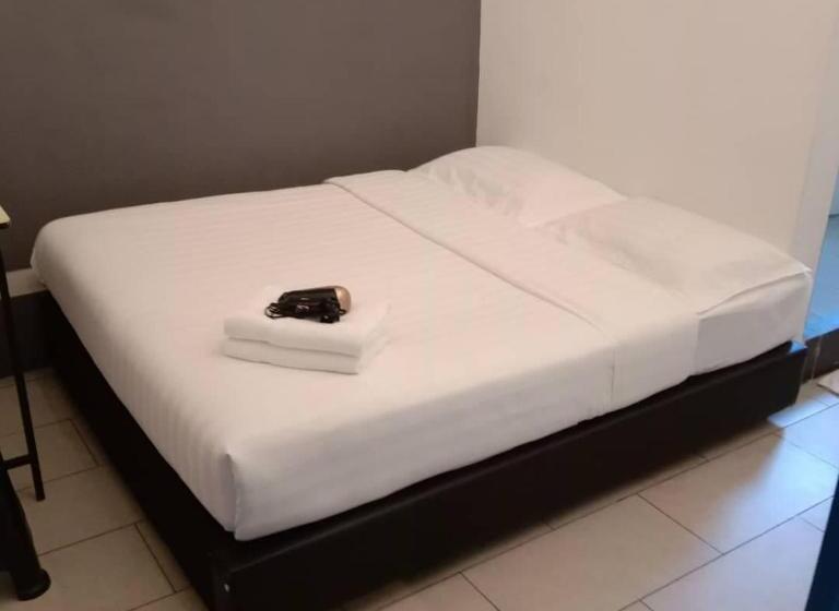 חדר סטנדרט, Tempo   Hostel