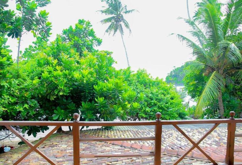 غرفة سوبيريور ثلاثية مطلّة علي البحر, Surf Sea Breeze