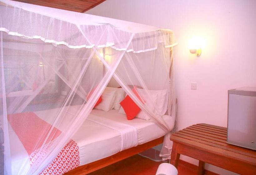 غرفة قياسية مزوَّدة بشُرفة, Surf Sea Breeze