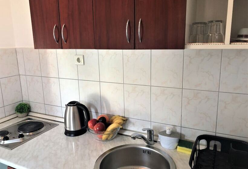 آپارتمان راحتی 1 خوابه, Villa Merci Budva