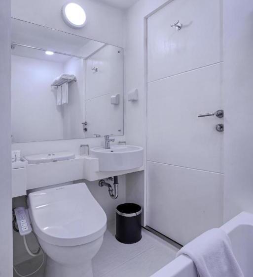 이그제큐티브 룸 킹사이즈 침대, Kuretakeso Kemang