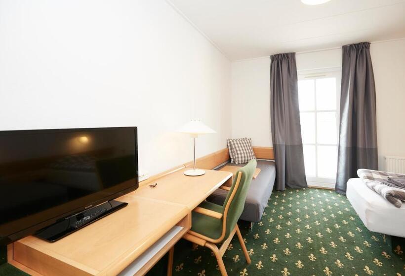 חדר סטנדרט, Osted