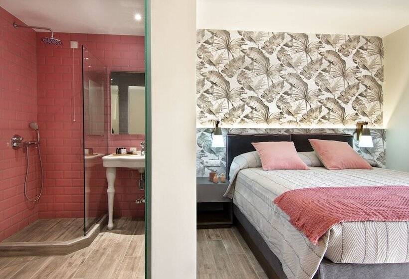 غرفة سوبيريور ذات إطلالة جانبية على البحر, Maison 66, Riviera Hotels