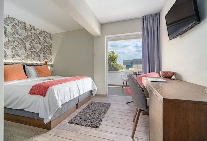 غرفة سوبيريور ذات إطلالة جانبية على البحر, Maison 66, Riviera Hotels